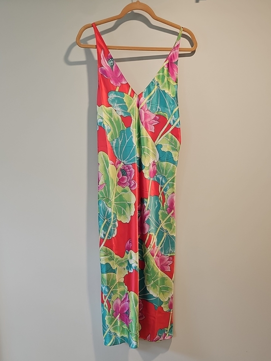 Natori Dresses & Skirts - Natori Red Floral Slip Dress with Teal and Green Accents Size Medium NWT